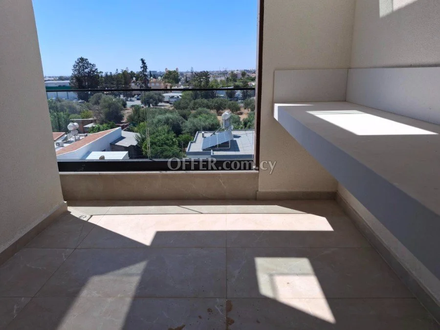 Brand new 2 bedrooms apartment with 3 bathrooms, energy saving!! - 2