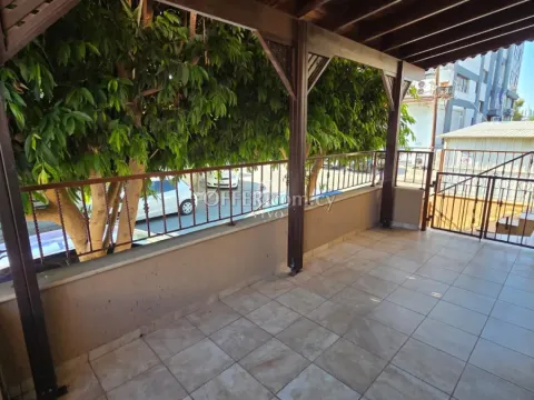 THREE BEDROOM HOUSE IN AGIOS IOANNIS LIMASSOL - 3