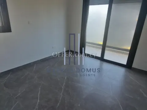 For Rent Brand New Two Bedroom Unfurnished Apartment with Roof Garden in Kato Polemidia - 5