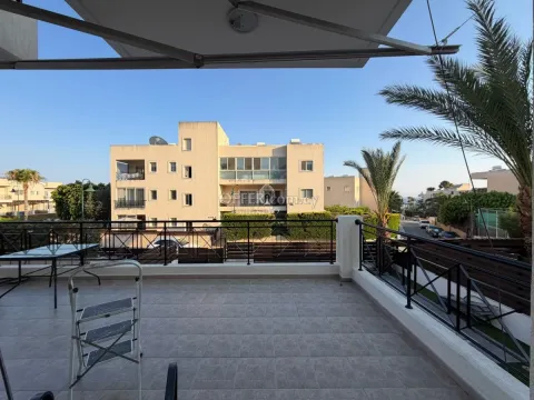 THREE BEDROOM SEMI DETACHED VILLA WITH POOL AND GARDEN IN TOURIST AREA, LIMASSOL - 3