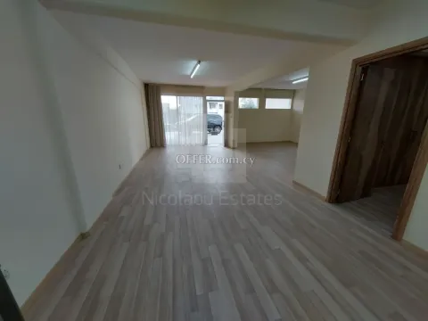 Ground floor office in Petrou Pavlou area - 2