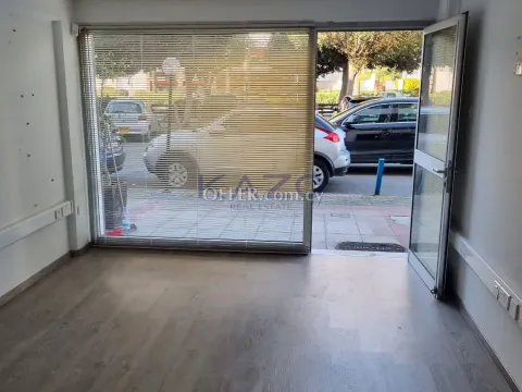 Prime Ground-Floor Shop/Office in Central Agia Zoni Area - Main Photo