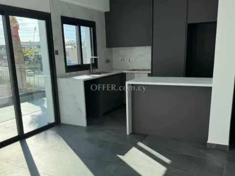 1-bedroom Apartment 50 sqm in Oroklini - Main Photo