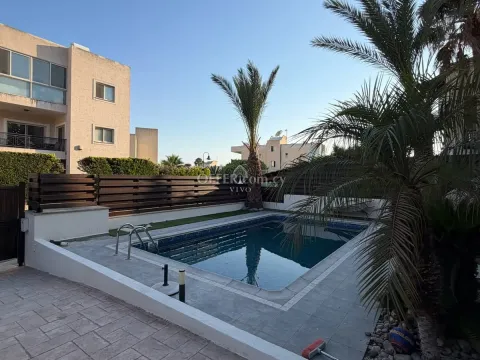 THREE BEDROOM SEMI DETACHED VILLA WITH POOL AND GARDEN IN TOURIST AREA, LIMASSOL