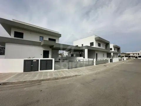4 Bed Detached House for Rent in GSP Area, Nicosia - 11