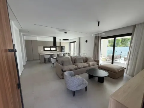 5 BEDROOM VILLA WITH A POOL IN AGIOS ATHANASIOS - 11