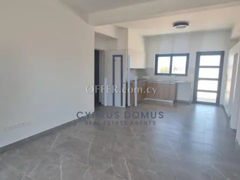 For Rent Brand New Two Bedroom Unfurnished Apartment with Roof Garden in Kato Polemidia - 12
