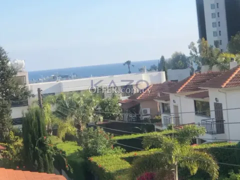 Bright 2-Bed Sea View Apartment in Pyrgos Tourist Area - 8
