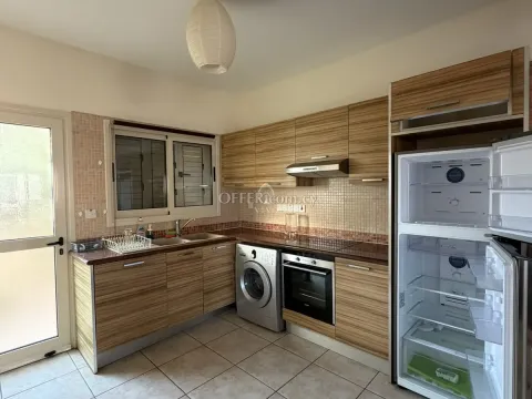 THREE BEDROOM SEMI DETACHED VILLA WITH POOL AND GARDEN IN TOURIST AREA, LIMASSOL - 8