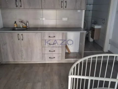 Prime Ground-Floor Shop/Office in Central Agia Zoni Area - 8
