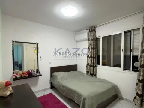 Bright 2-Bed Sea View Apartment in Pyrgos Tourist Area - 4