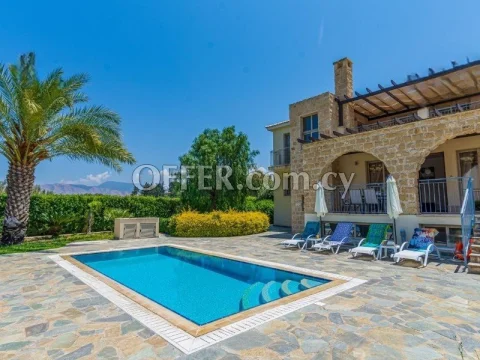 LUXURY 3-BEDROOM VILLA FOR RENT – SANDY BEACH VILLAS GATED COMPLEX - 6