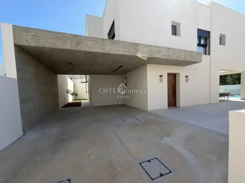 5 BEDROOM VILLA WITH A POOL IN AGIOS ATHANASIOS - 5