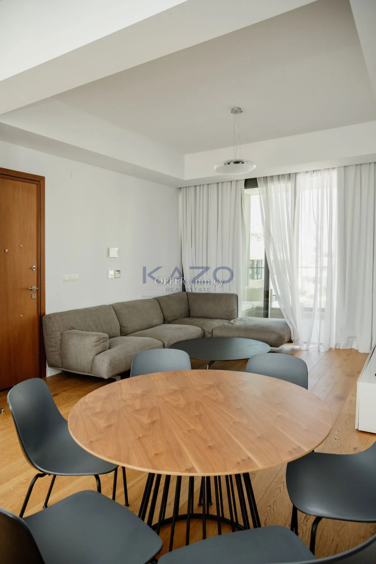 Modern 2-Bed Apartment with Pool, Germasoyeia Tourist Area - 5
