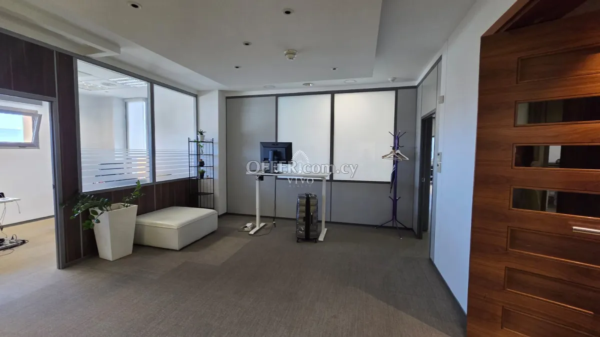 OFFICE OF 518 SQM IN THE CITY CENTER OF LIMASSOL - 3