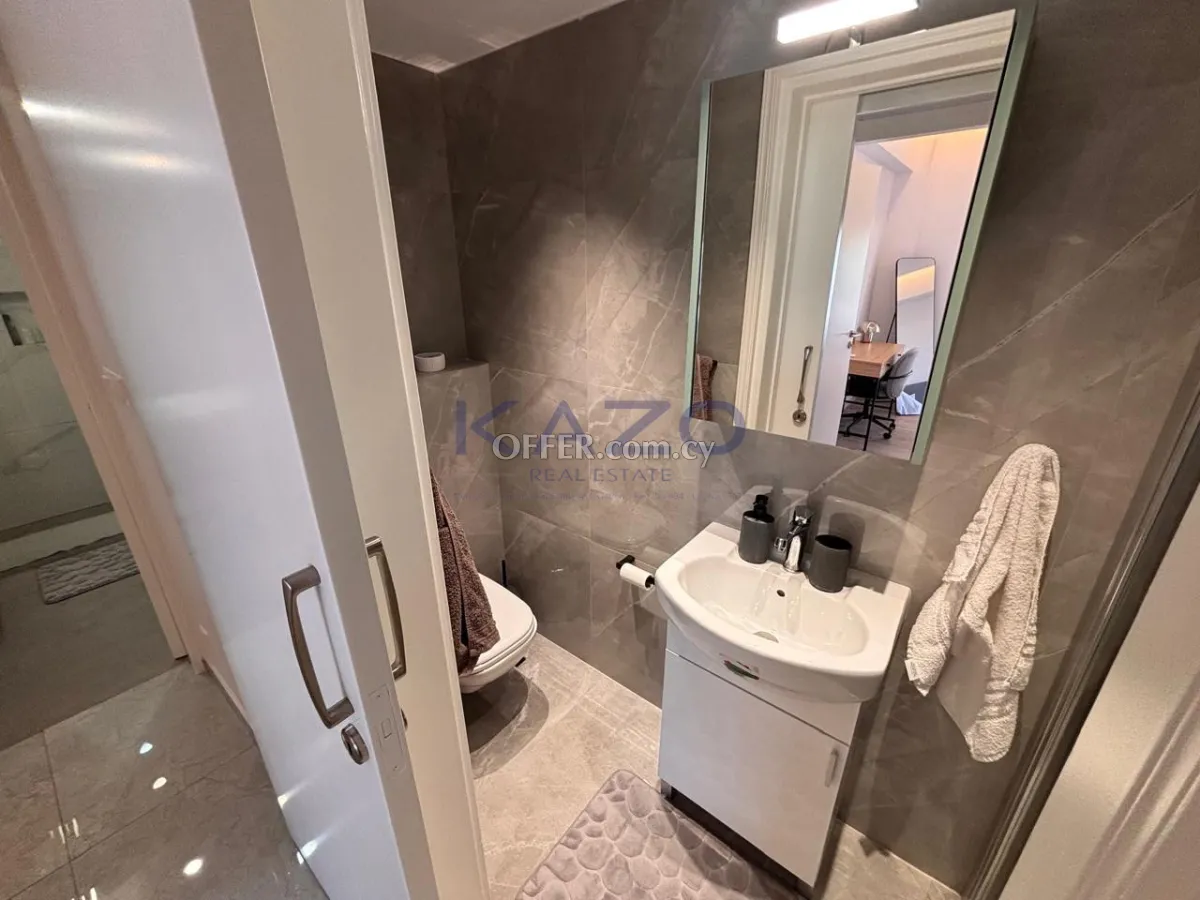 Renovated 2-Bed Top-Floor Apartment in Agios Nektarios - 4