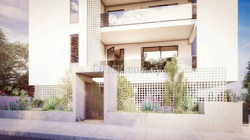 PENTHOUSE WITH ROOF GARDEN & PRIVATE POOL IN AGIOS ATHANASIOS - 2