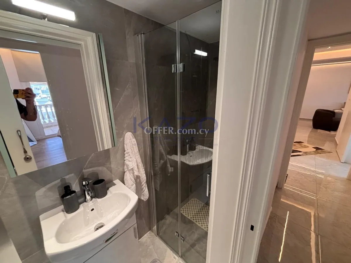 Renovated 2-Bed Top-Floor Apartment in Agios Nektarios - 3