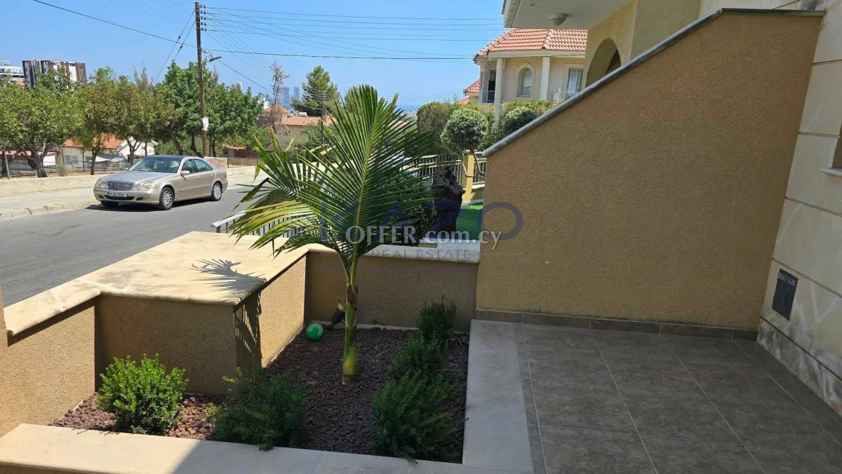 Furnished 3-Bed Semi-Detached House in Agia Fyla - 3