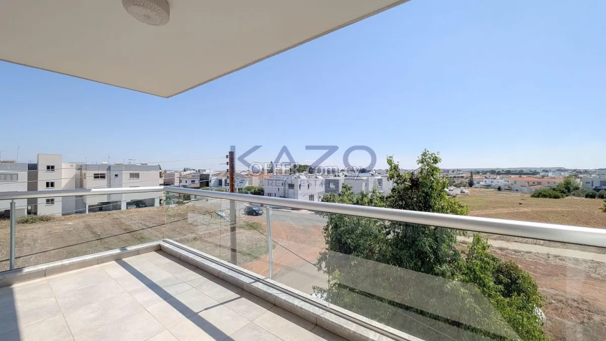 Two-Bedroom Apartment with Roof Garden in Lakatamia, Nicosia - 4