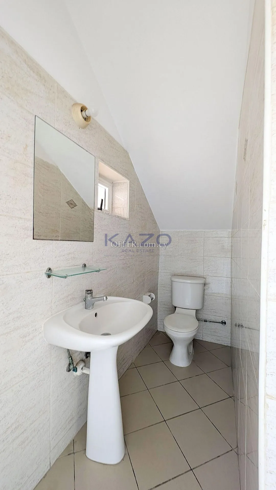 Two Storey Semi Detached House in Chloraka, Paphos - 4