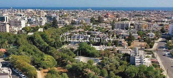 Modern 2-Bed Apartment in Apostolos Andreas - Limassol Center - 3