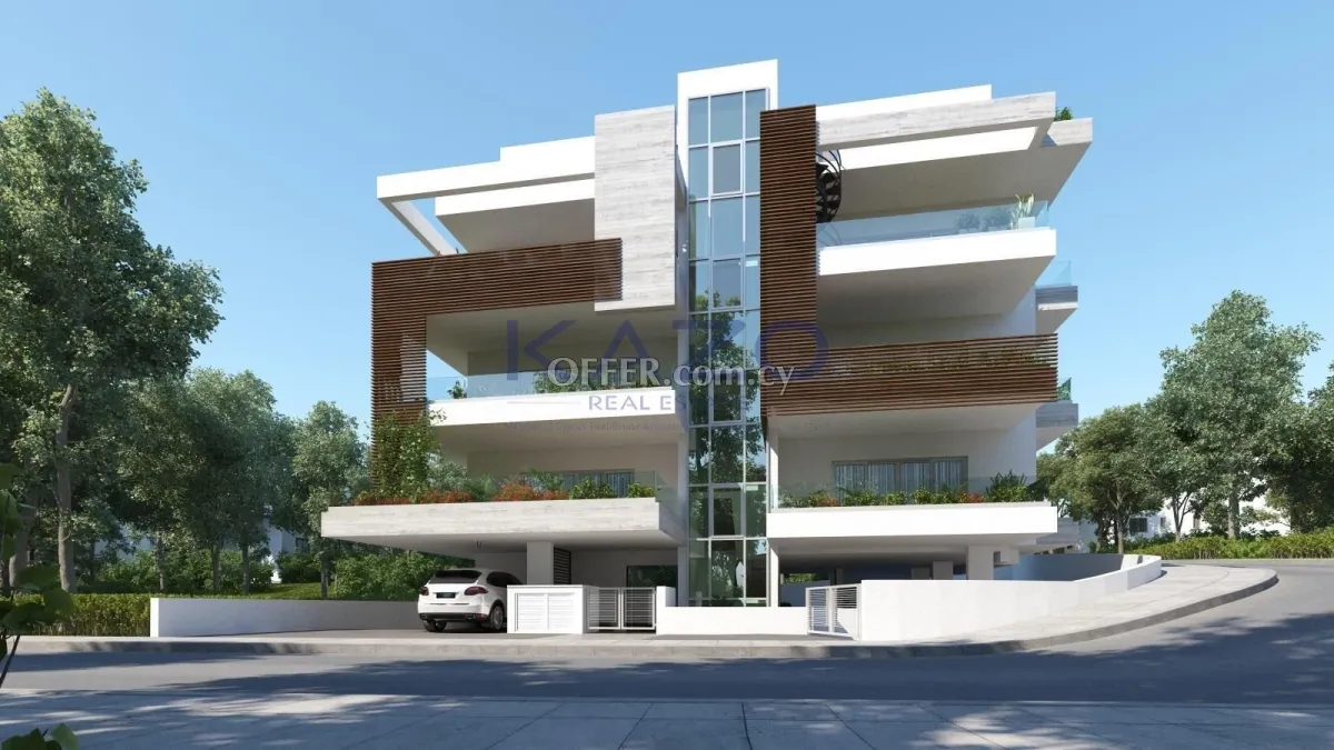 Top Floor Two Bedroom Apartment in Ypsonas Center - 1