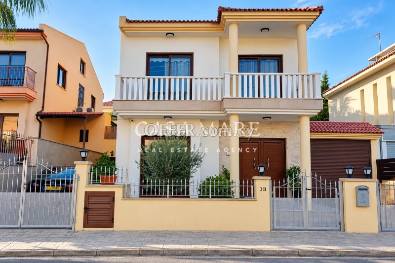 3 Bed Detached House with Swimming Pool |Strovolos - 1