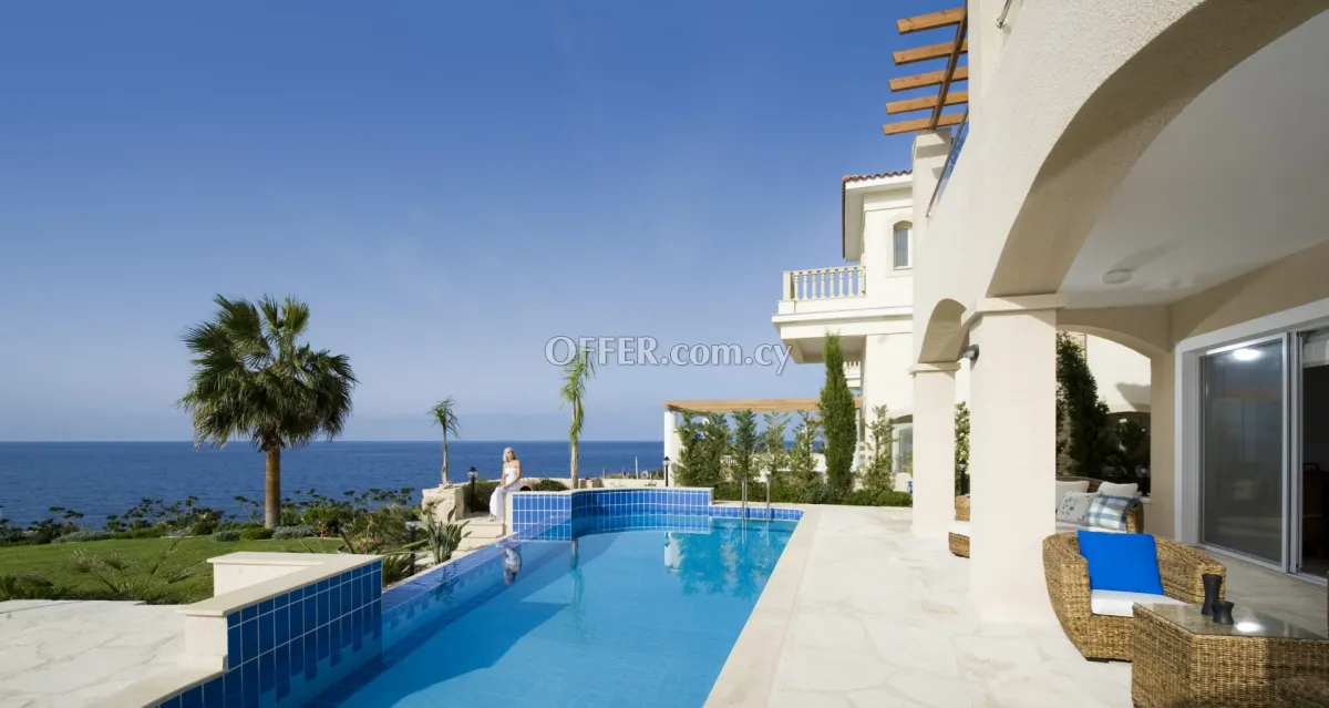 4 bed house for sale in Coral Bay Pafos - 1