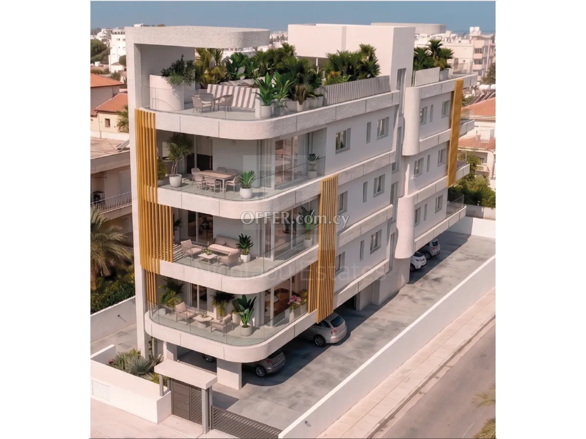 Brand new luxury 2 bedroom apartment under study in the center of the city of Limassol - 10