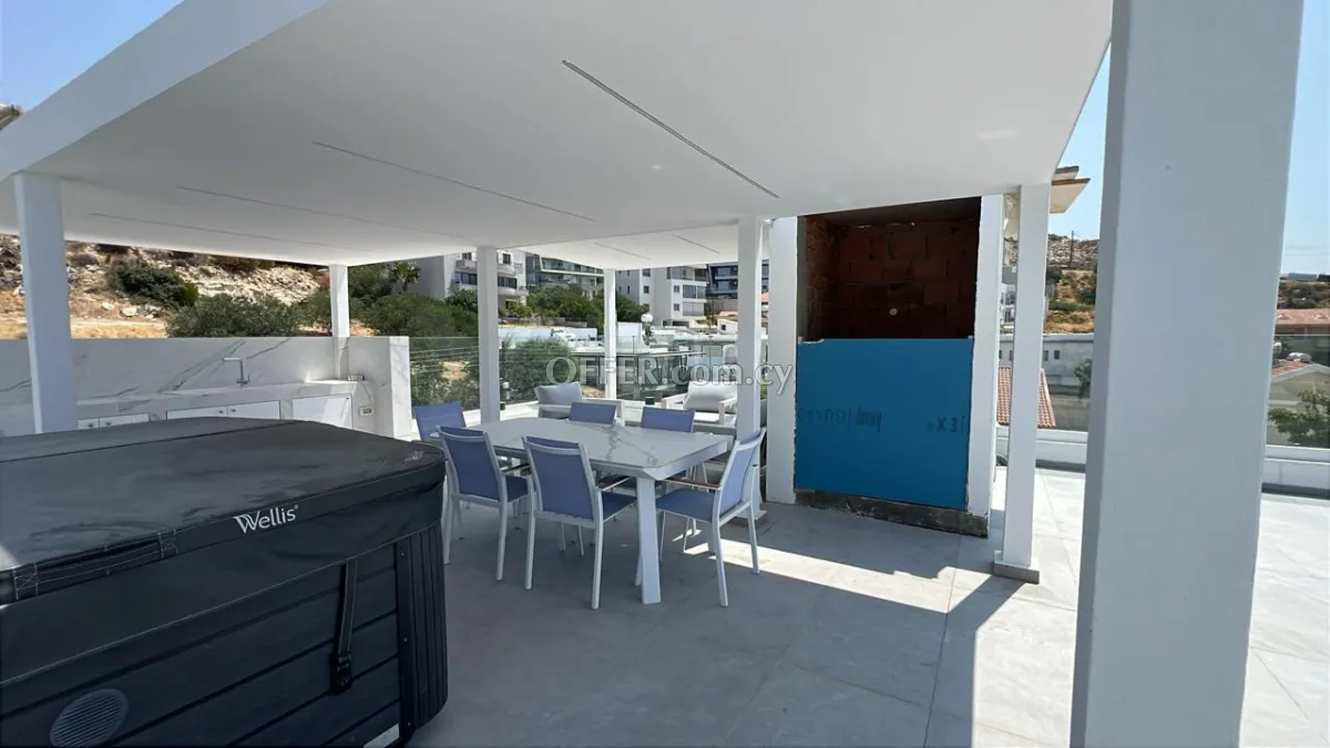 House (Detached) in Agia Fyla, Limassol for Sale - 10