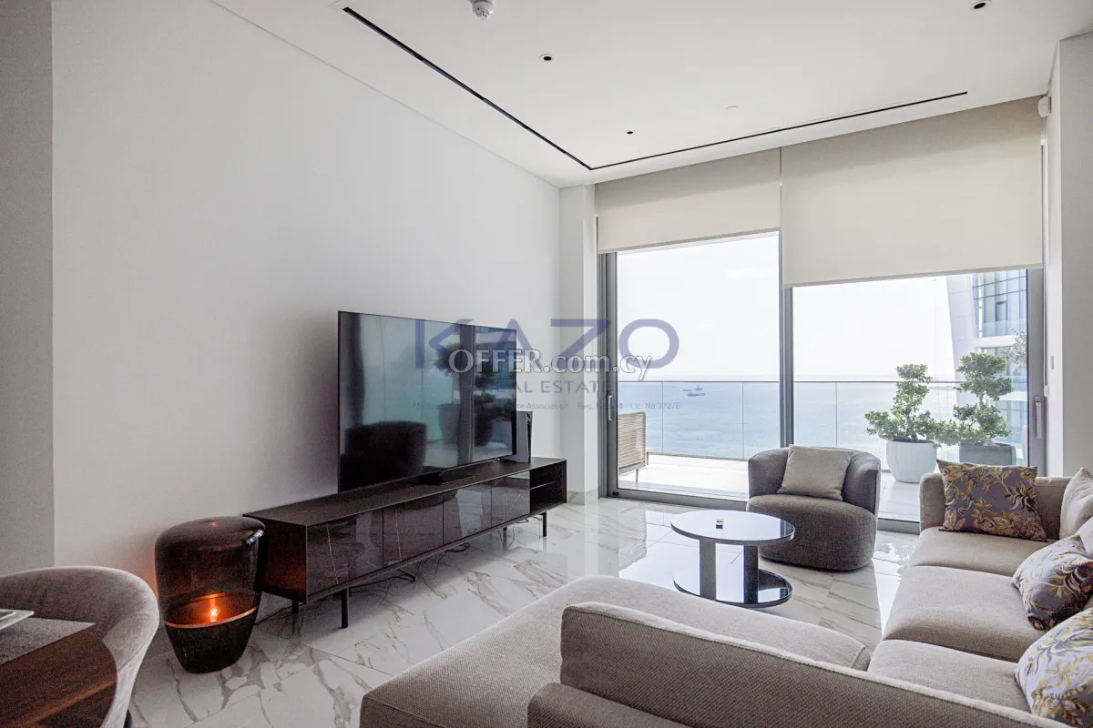 Seafront 2-Bed Apartment in Neapolis with Panoramic Views - 12
