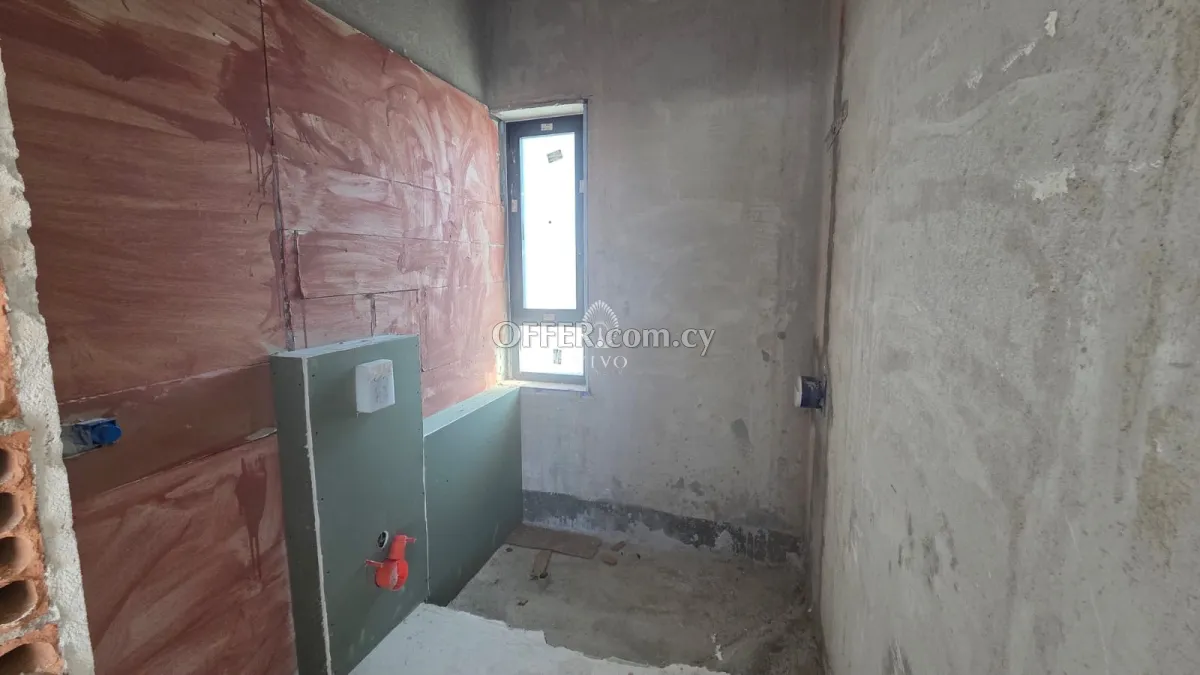 PENTHOUSE WITH ROOF GARDEN & PRIVATE POOL IN AGIOS ATHANASIOS - 9