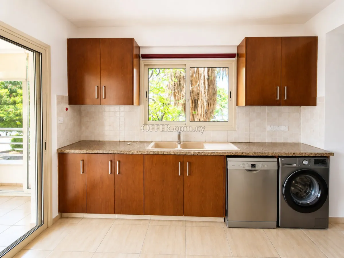 Apartment (Flat) in Agios Athanasios, Limassol for Sale - 9