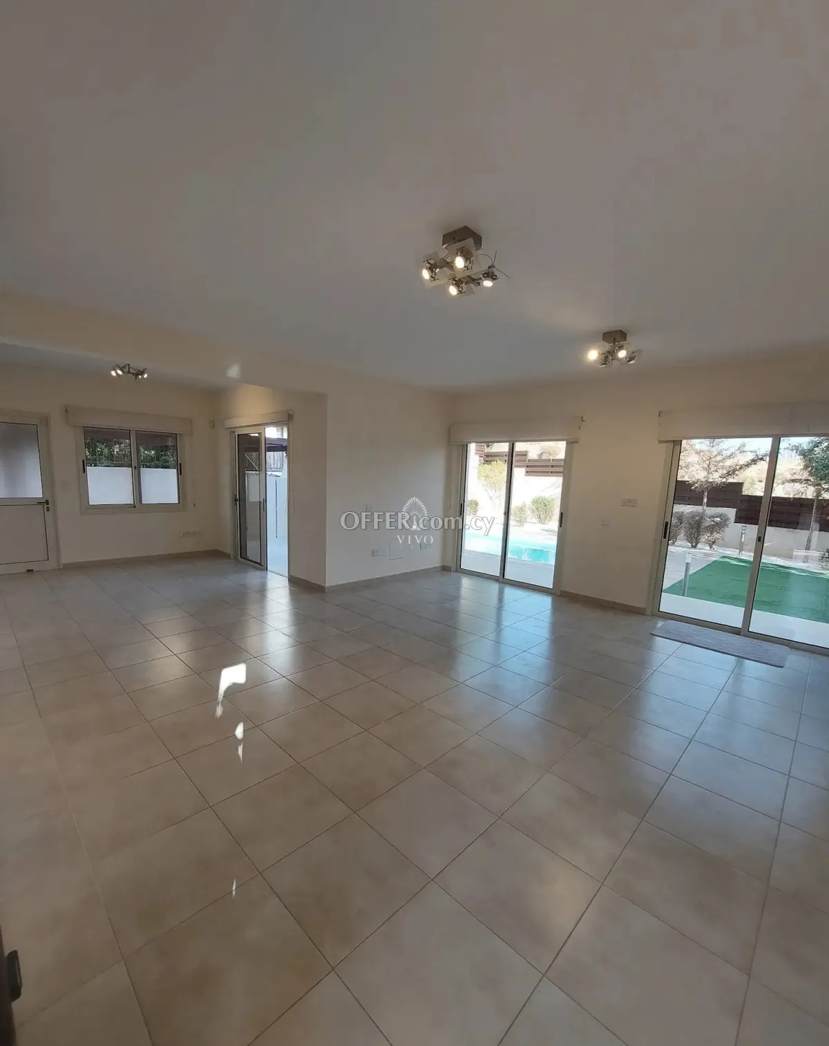 3 BEDROOM VILLA IN GERMASOGEIA WITH A POOL - 9