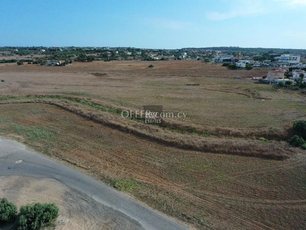 Residential Field Share in Paralimni - 3