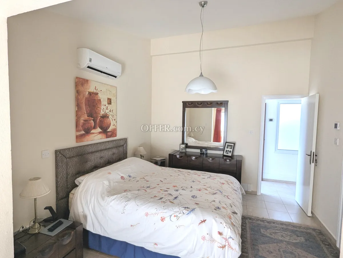 3-bedroom Detached Villa 150 sqm in Pissouri - 10