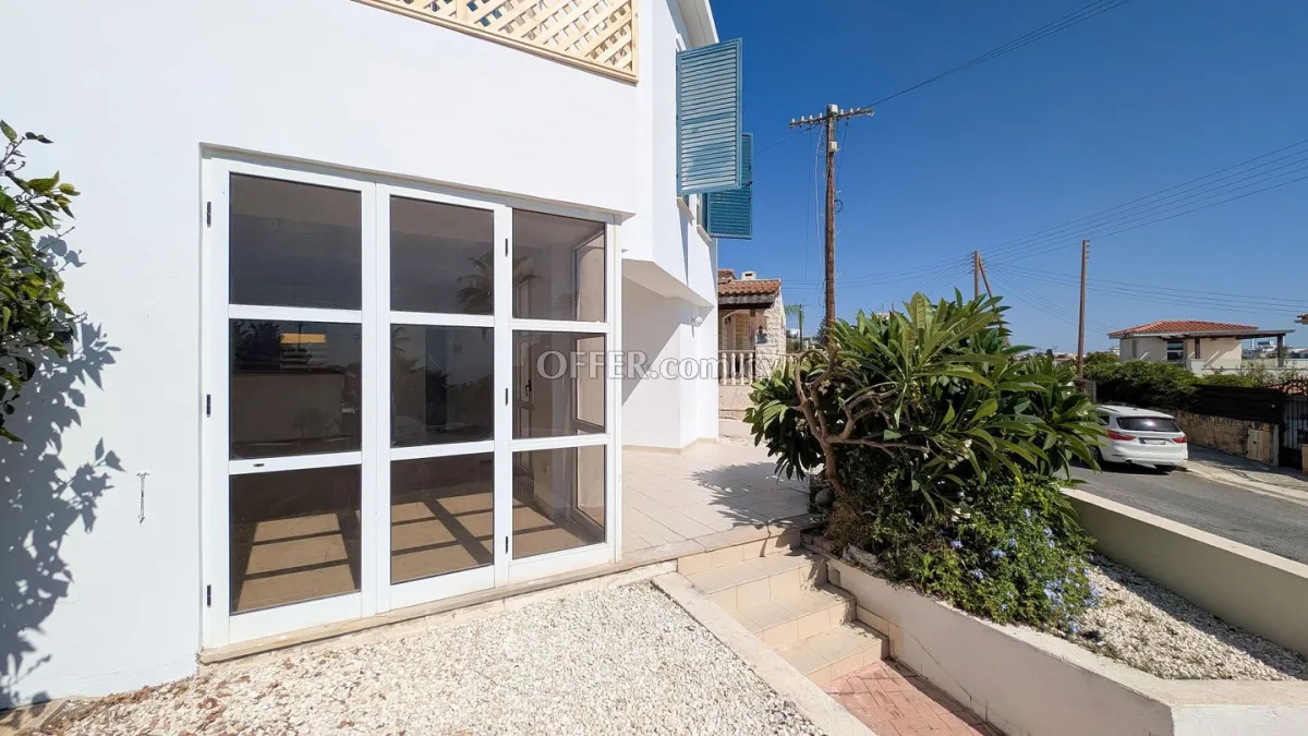 Two Storey Semi Detached House in Chloraka Paphos - 7