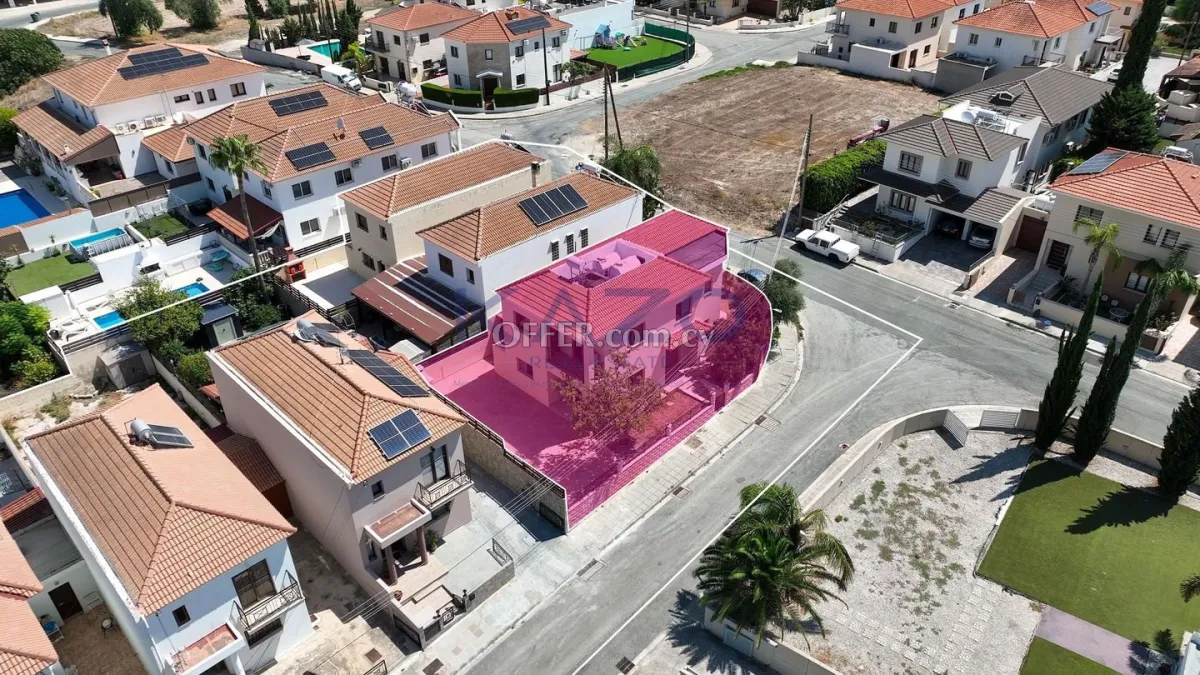 Four-Bedroom House in Aradippou, Larnaca - 10