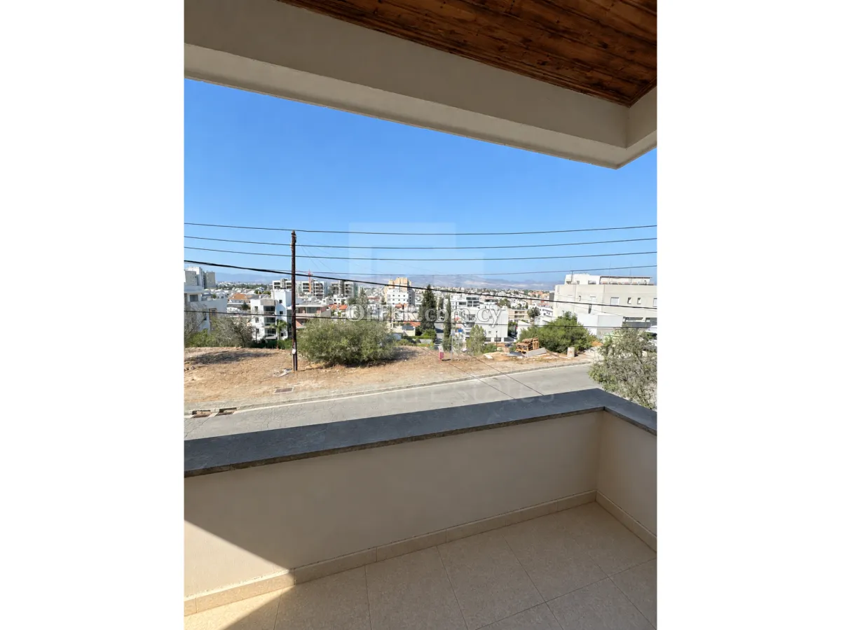 Upper floor house for rent in Aglantzia near Skali - 6