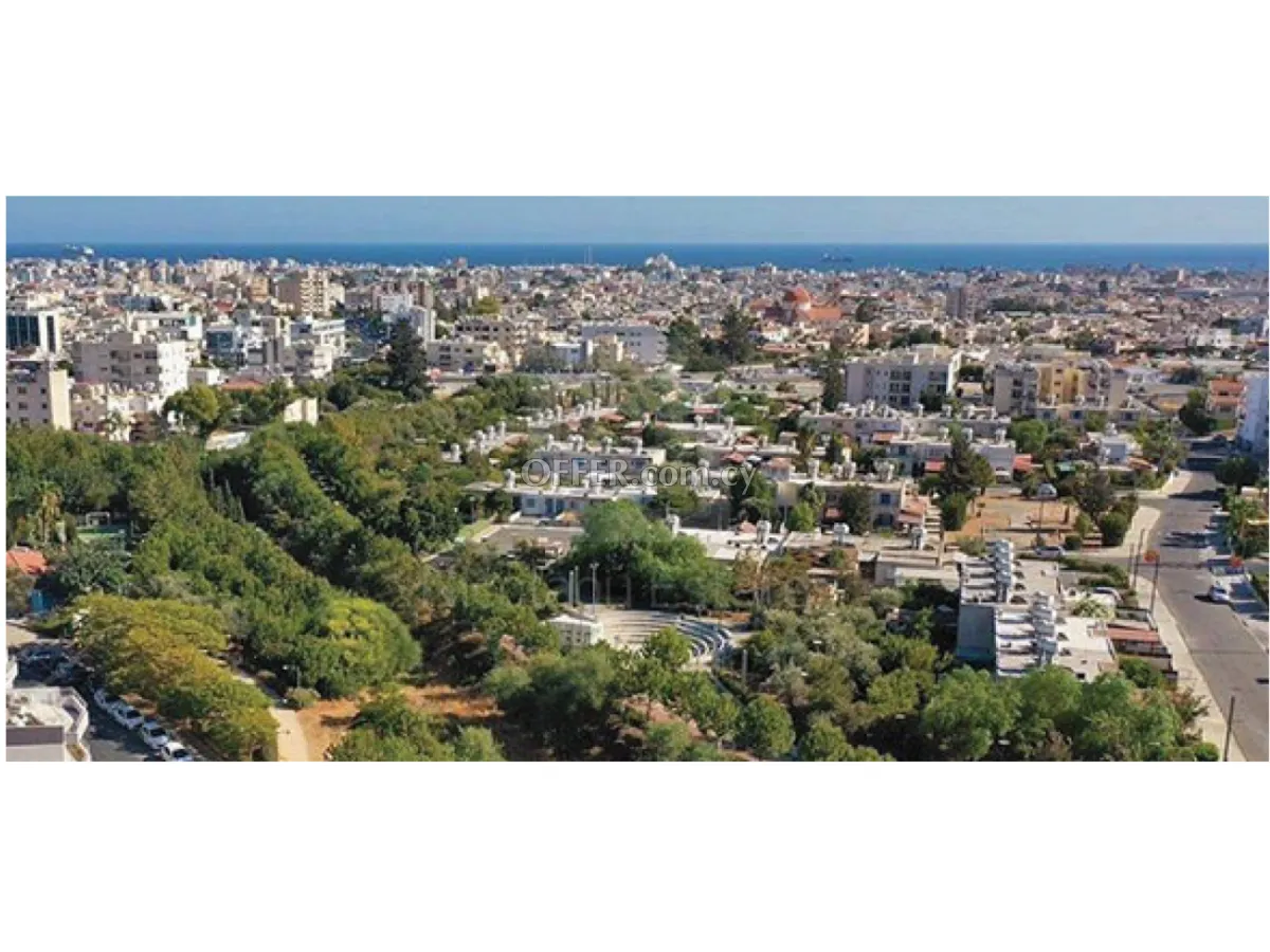 Brand new luxury 2 bedroom penthouse apartment under study in the center of the city of Limassol - 6