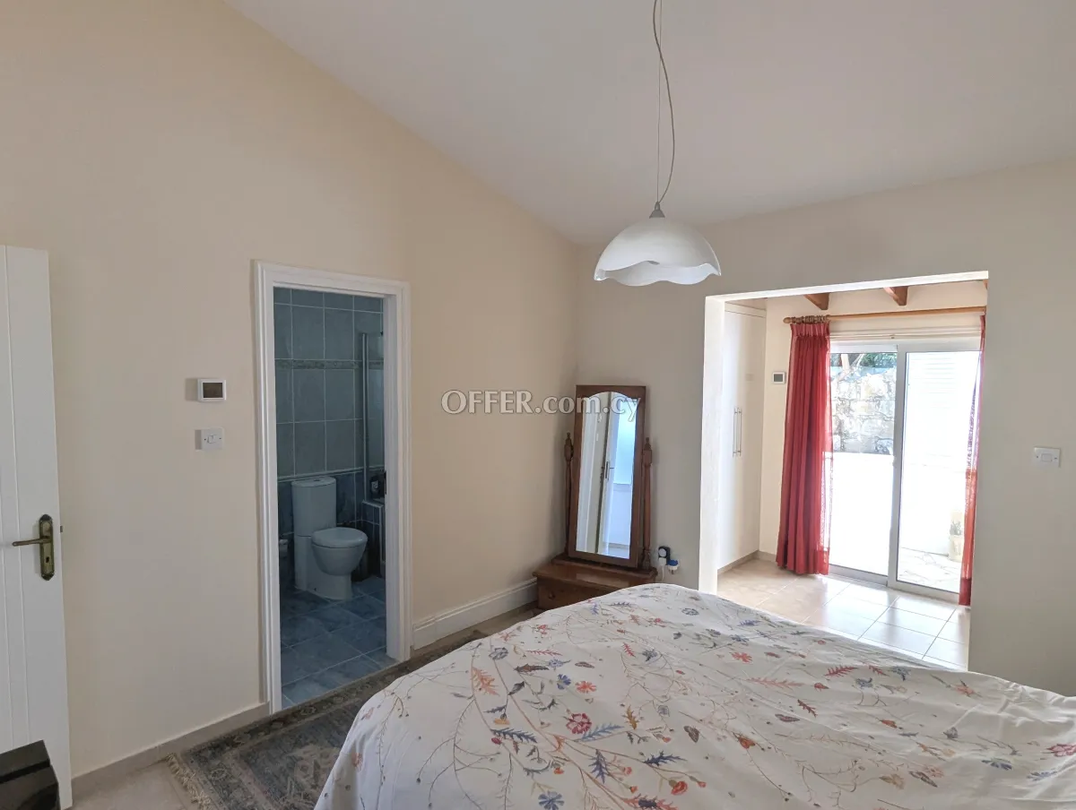 3-bedroom Detached Villa 150 sqm in Pissouri - 9