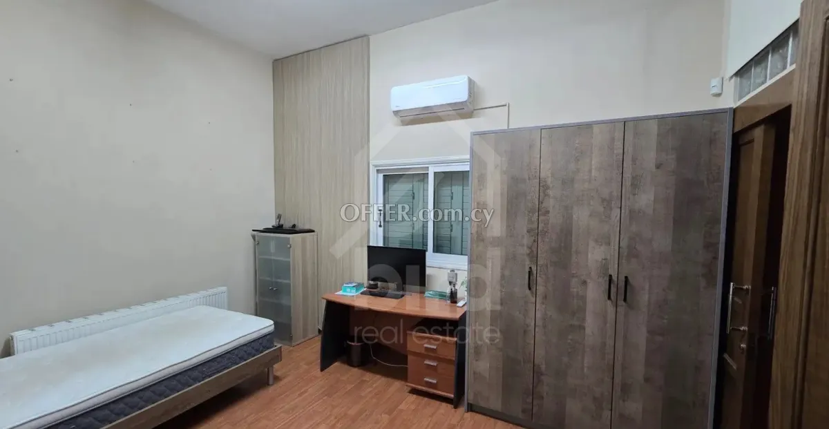 5 Bed Detached House for Sale in Palaiometocho, Nicosia - 6