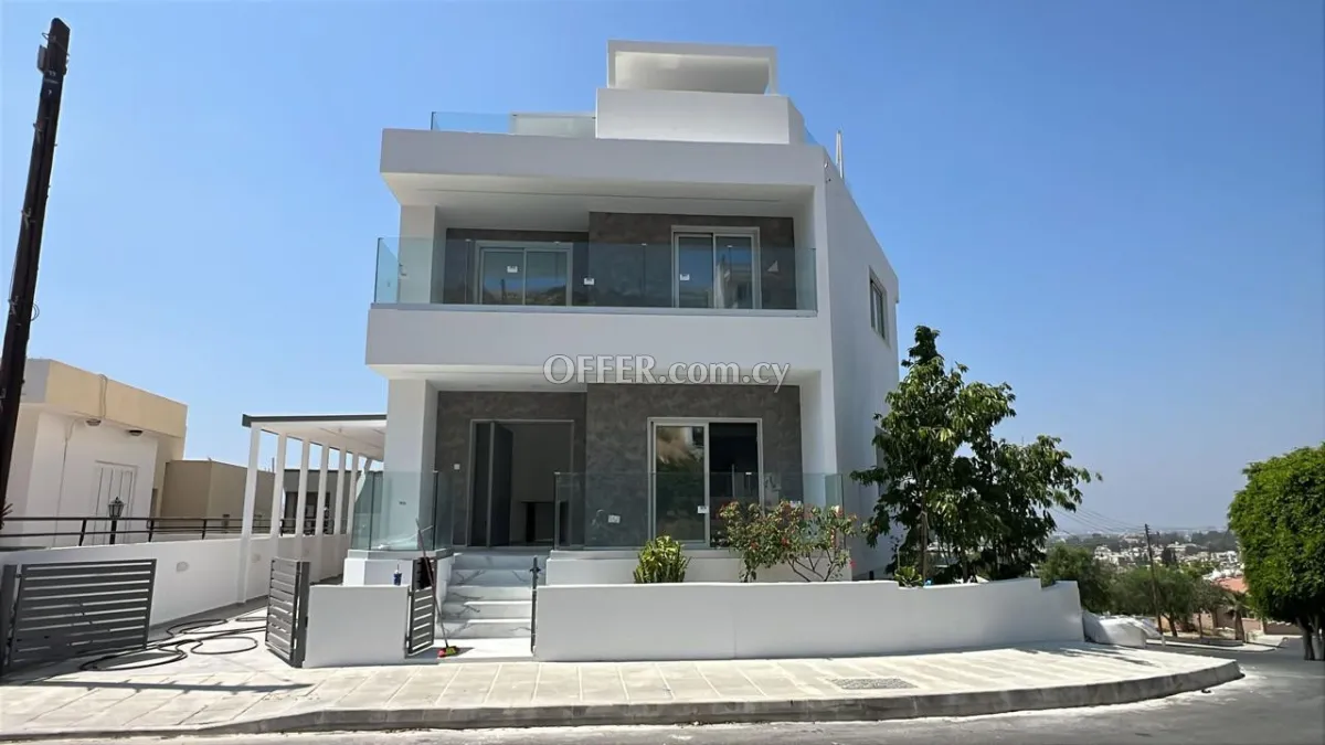 House (Detached) in Agia Fyla, Limassol for Sale - 6