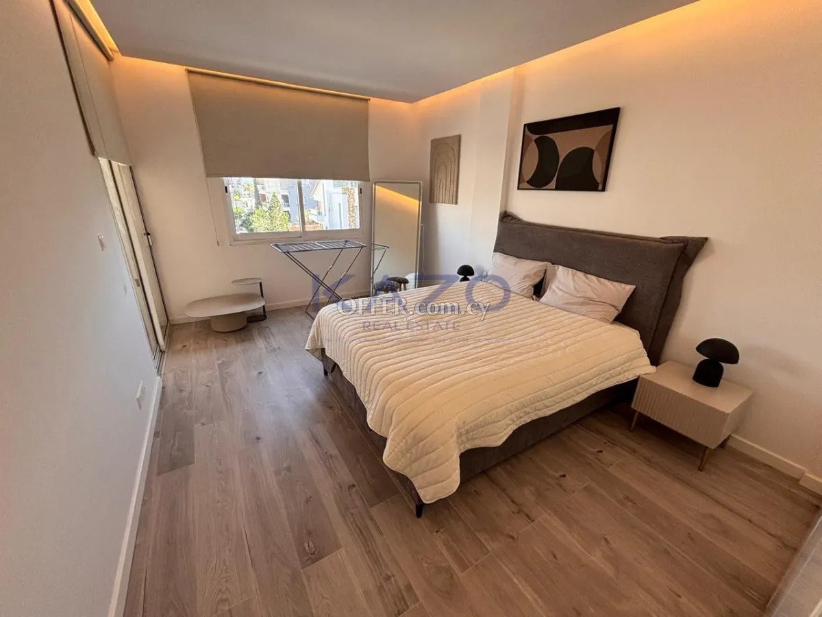 Renovated 2-Bed Top-Floor Apartment in Agios Nektarios - 8