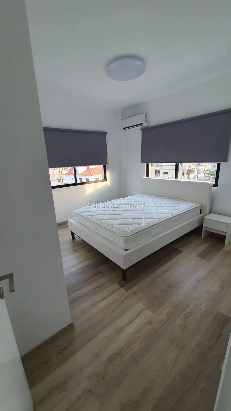 TWO BEDROOM PENTHOUSE IN APOSTOLOS VARNAVAS. LIMASSOL - 4