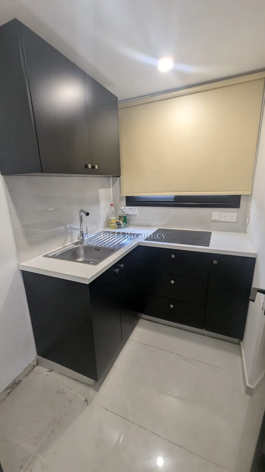 MODERN 135 M2 GROUND FLOOR OFFICE IN LIMASSOL MAIN AVENUE - 4