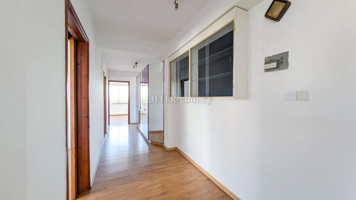 Office space in Trypiotis Nicosia - 5