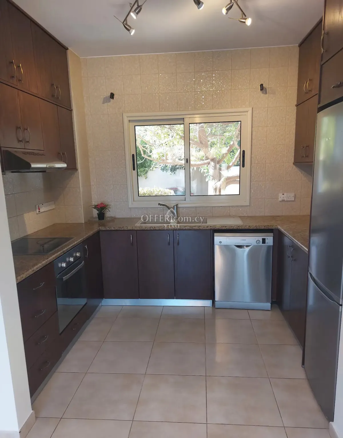 3 BEDROOM VILLA IN GERMASOGEIA WITH A POOL - 6