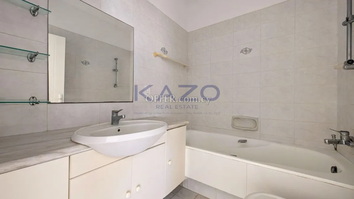 Two Storey Semi Detached House in Chloraka, Paphos - 8
